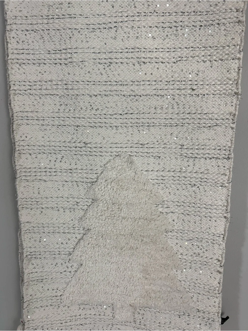 Rachel Zoe Creamy White Textured 16”x 72” Table Runner Tree Motif Silver Sequin
